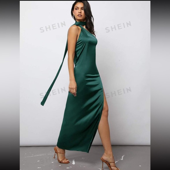 Emerald green one shoulder side slit dress - Picture 5 of 5